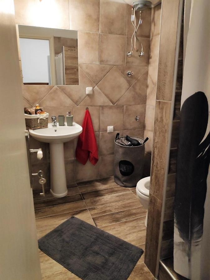 Cozy Apartments Komotiní Eksteriør bilde